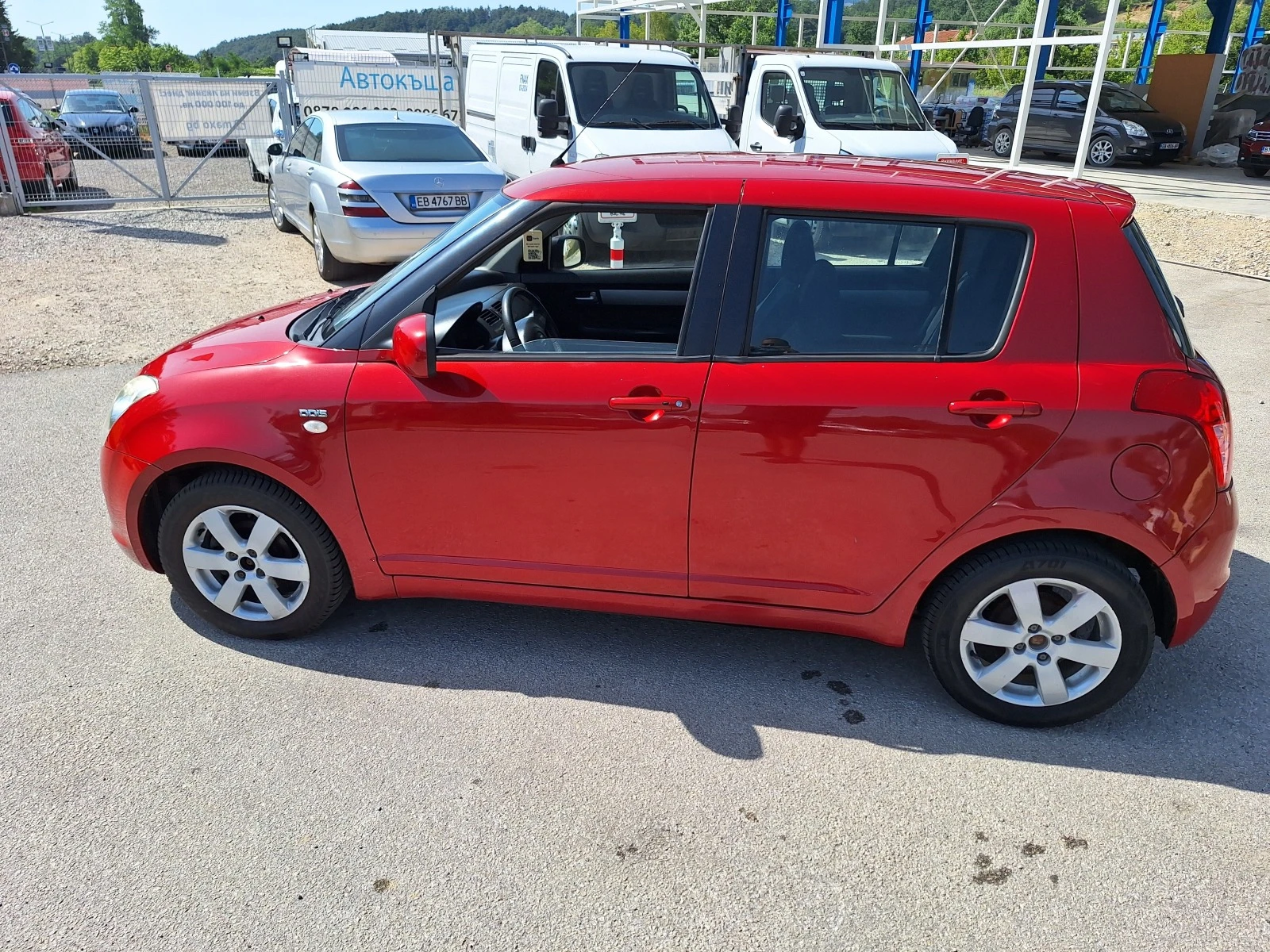 Suzuki Swift 1.3 - изображение 5