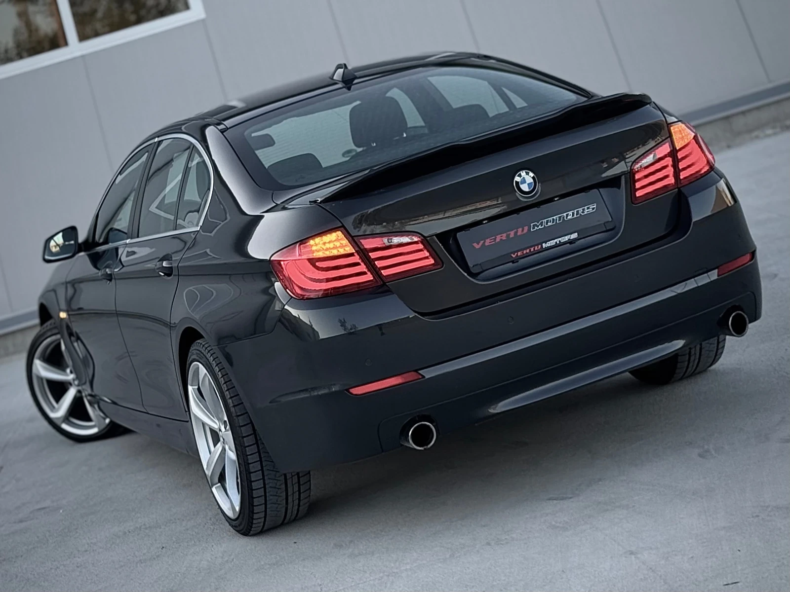 BMW 535 Memory / 19zoll / Ambient / 313hp / Navi / 8 ZF - изображение 4