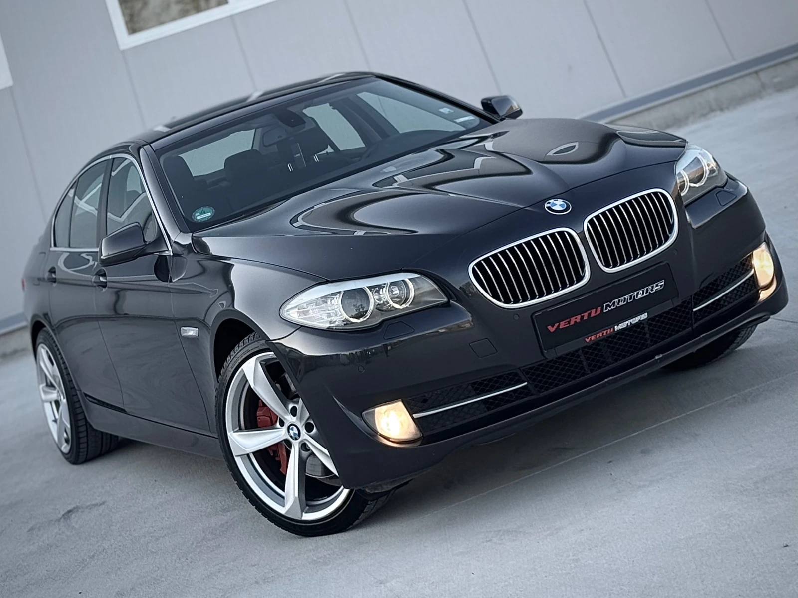 BMW 535 Memory / 19zoll / Ambient / 313hp / Navi / 8 ZF - изображение 3