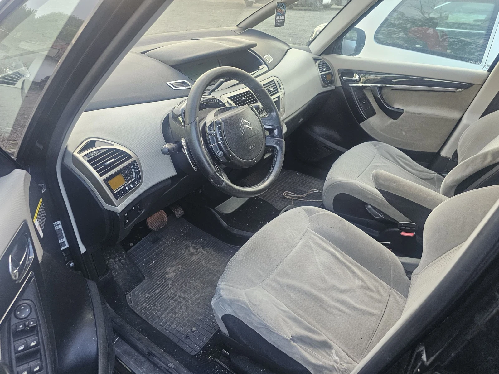 Citroen C4 Picasso 2.0HDI / 136 к.с. / Автоматик  - изображение 7