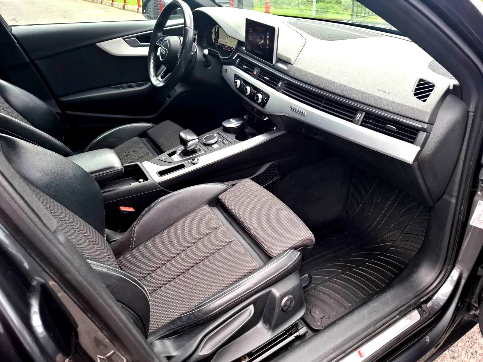 Audi A4 2, 0 TDi Quattro Sedan | Mobile.bg   11