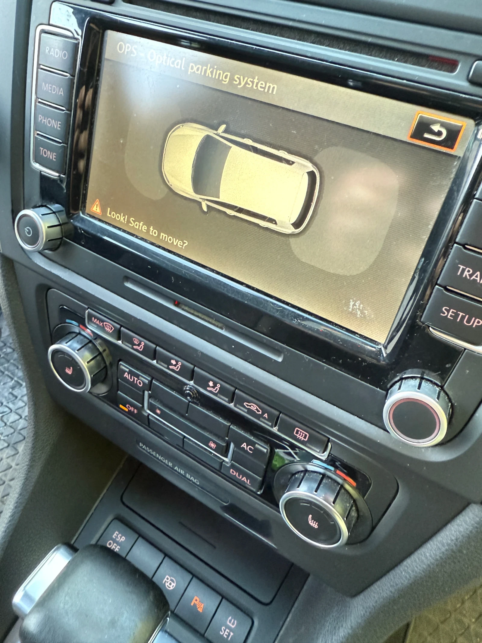 VW Golf  6 2.0TDI R-Line - изображение 9