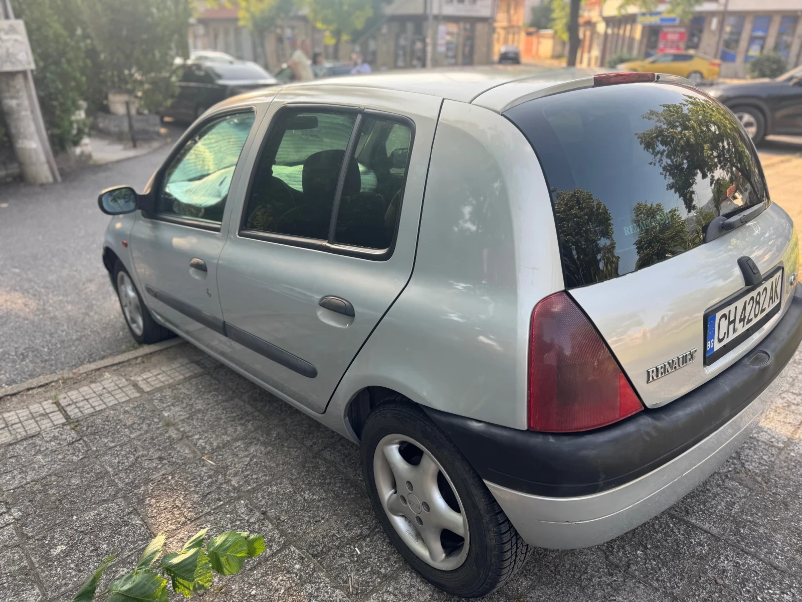 Renault Clio  - изображение 4