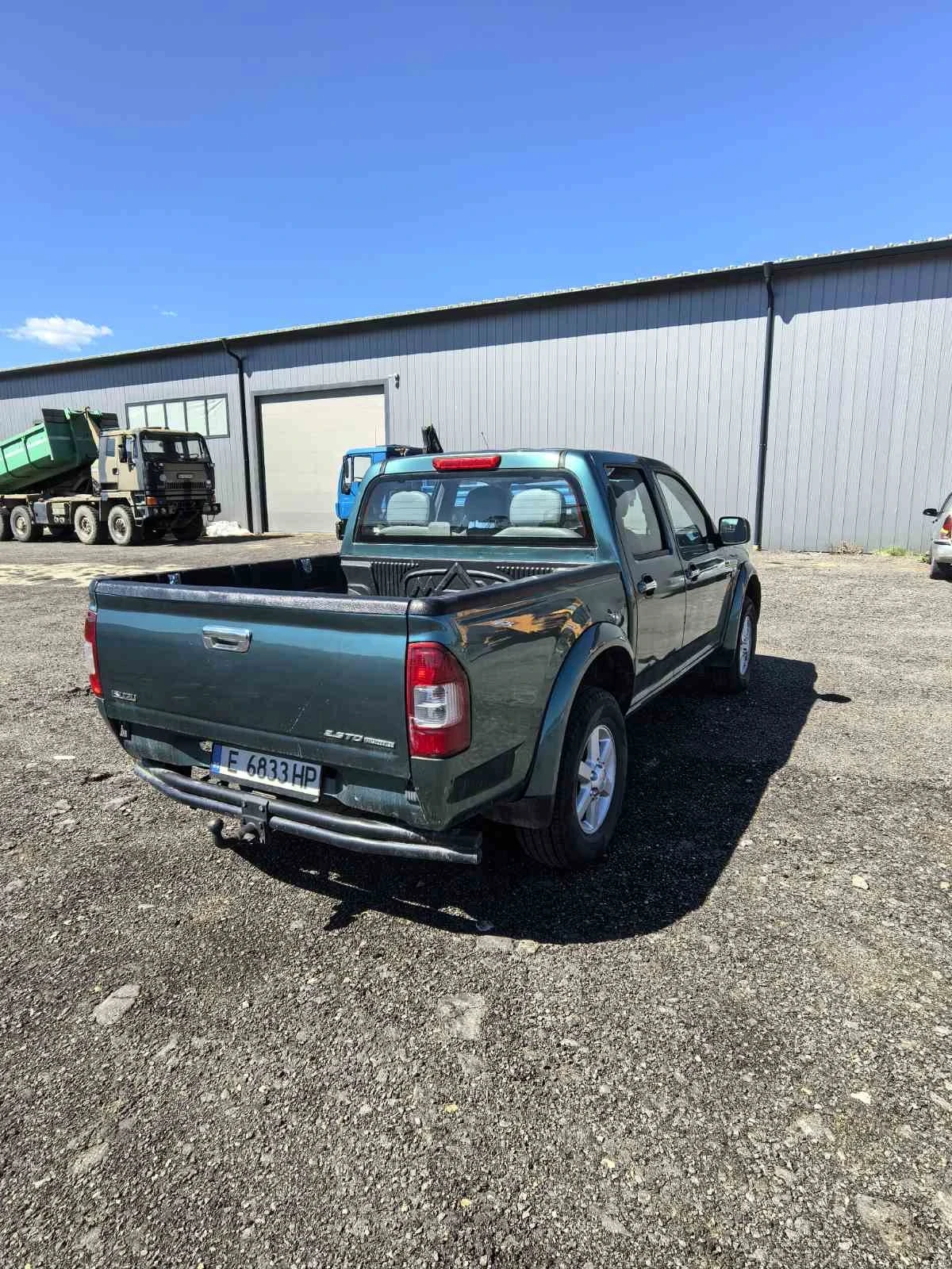 Isuzu Pickup  - изображение 4