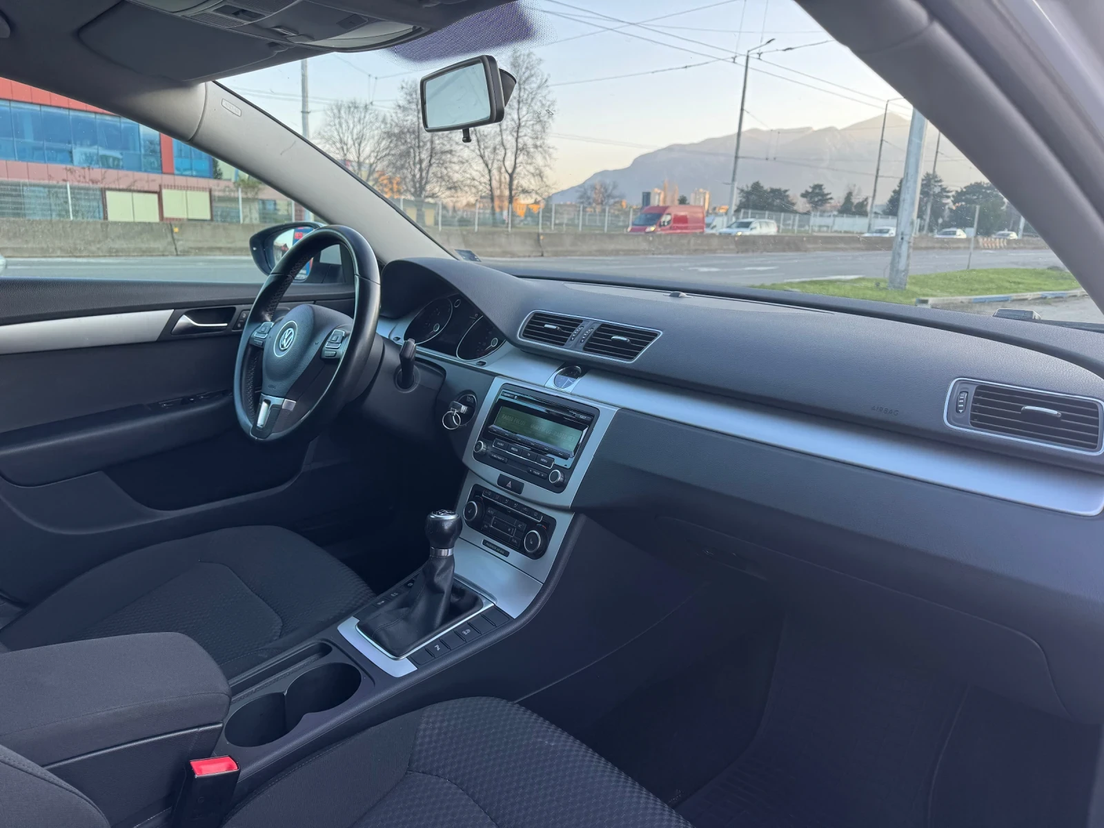 VW Passat 2.0TDI-140ps | Mobile.bg � ����������� 13