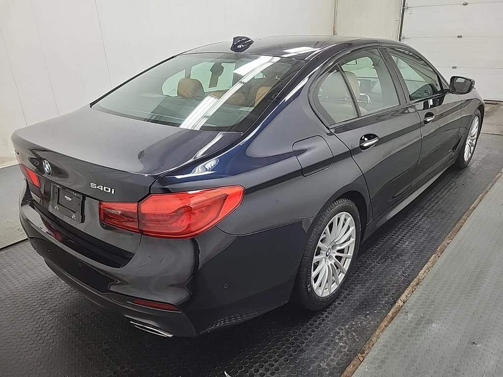 BMW 540 * 540I XDRIVE * CARFAX * ЦЕНА ДО БГ - изображение 4
