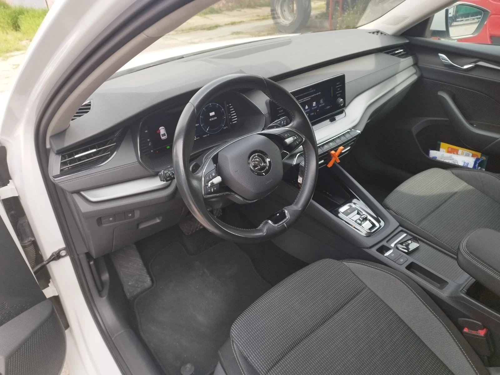 Skoda Octavia, снимка 7 - Автомобили и джипове - 54181724