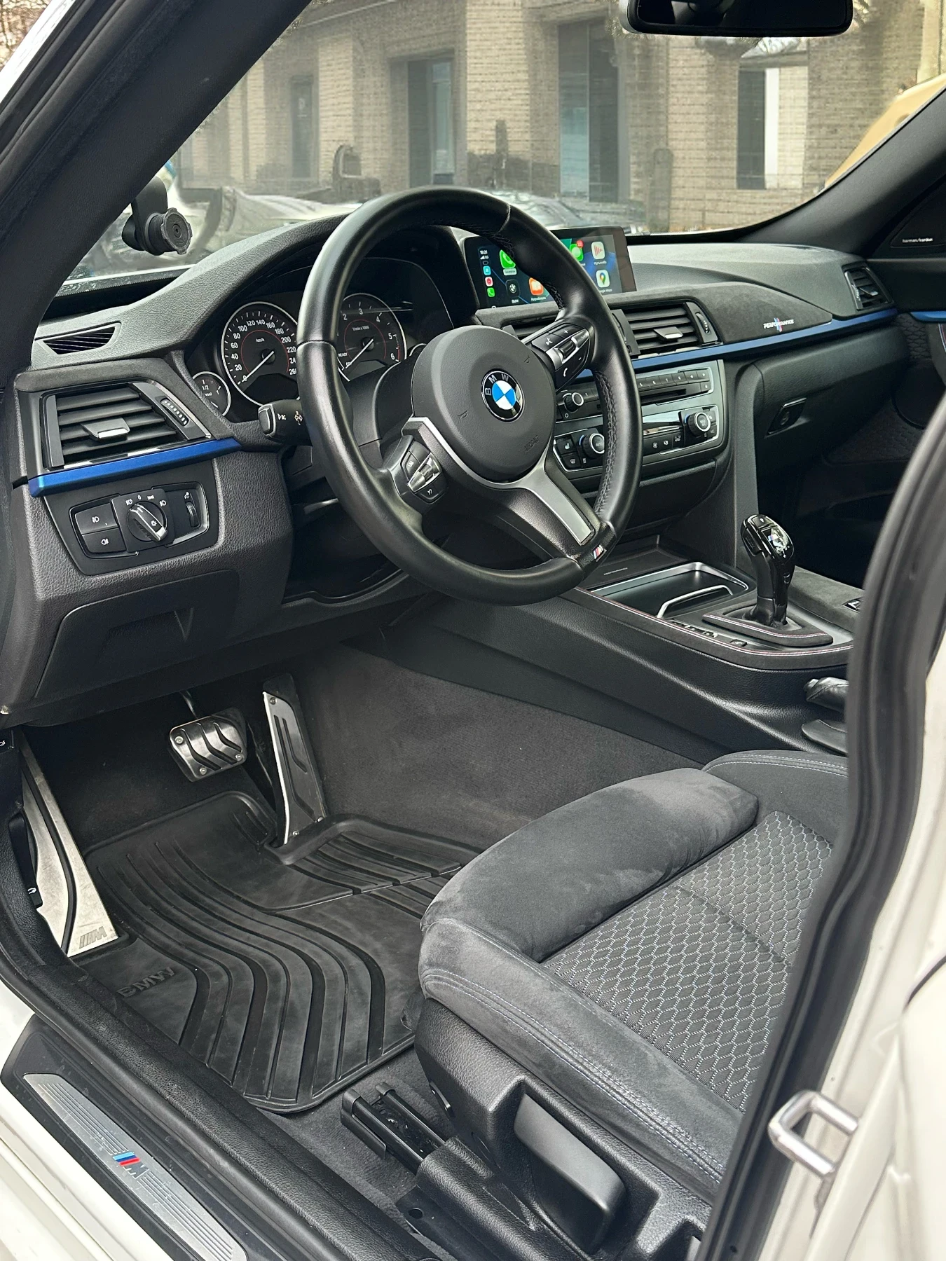 BMW 330 GT, снимка 11 - Автомобили и джипове - 53961823