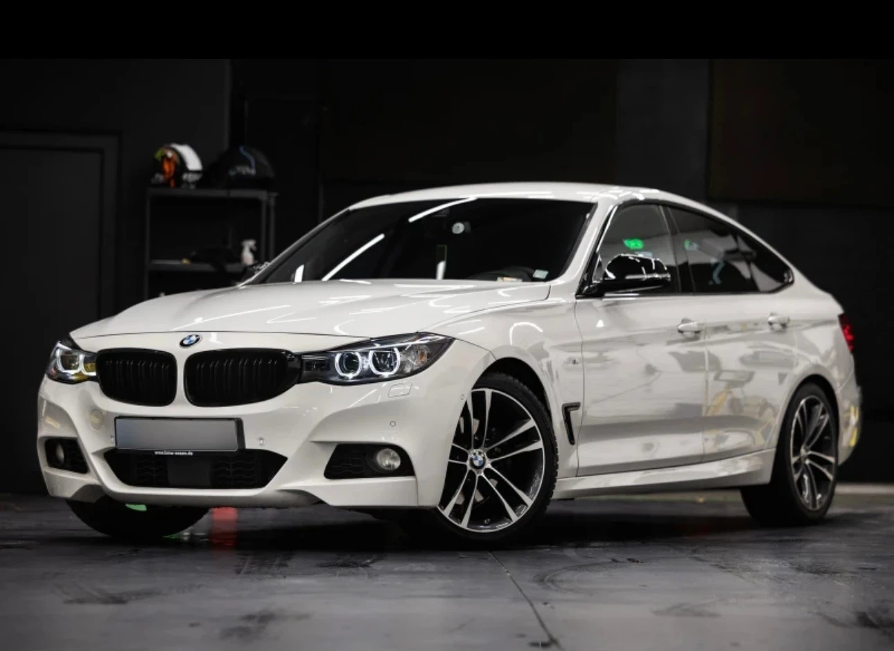 BMW 330 GT