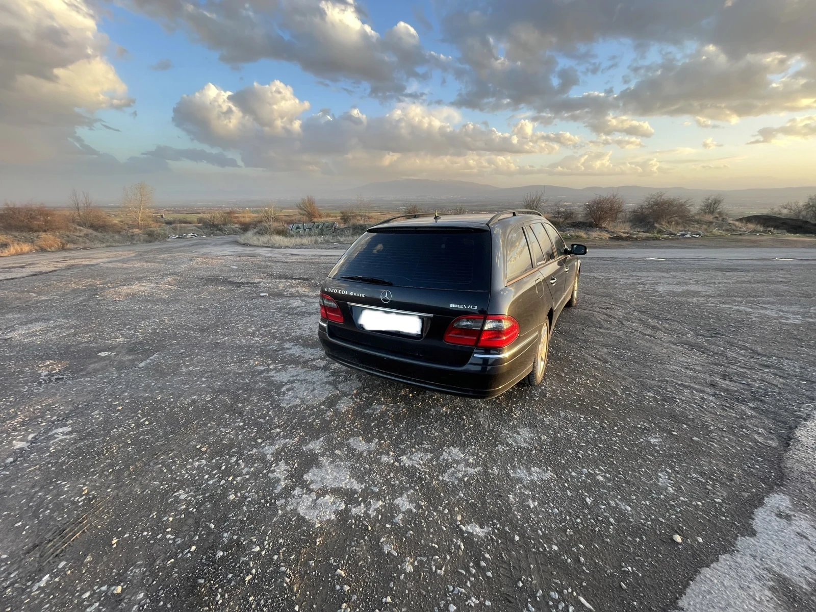 Mercedes-Benz E 320 4matic evo - изображение 3