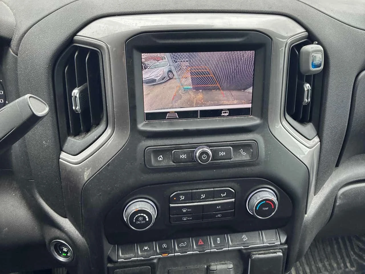 Chevrolet Silverado * Custom Trail Boss * CARFAX * ���� �� �� | Mobile.bg � ����������� 8