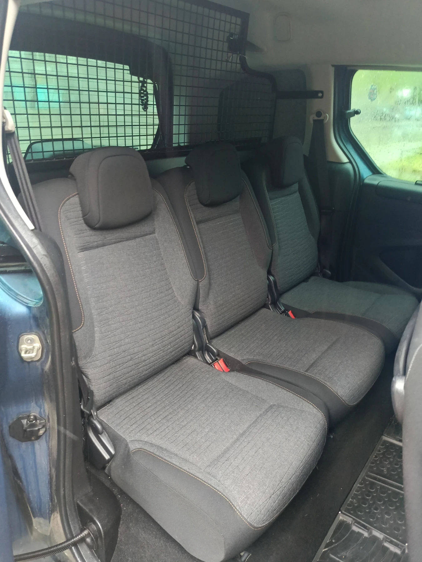 Citroen Berlingo 1.6 hdi, снимка 5 - Автомобили и джипове - 54364925
