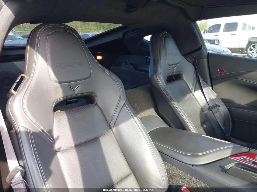 Chevrolet Corvette 6.2l Z06, снимка 8 - Автомобили и джипове - 54705075