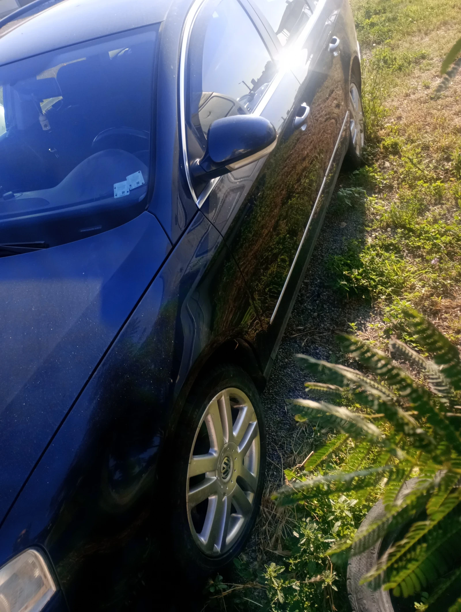 VW Passat 2.0 tdi, снимка 12 - Автомобили и джипове - 54810131