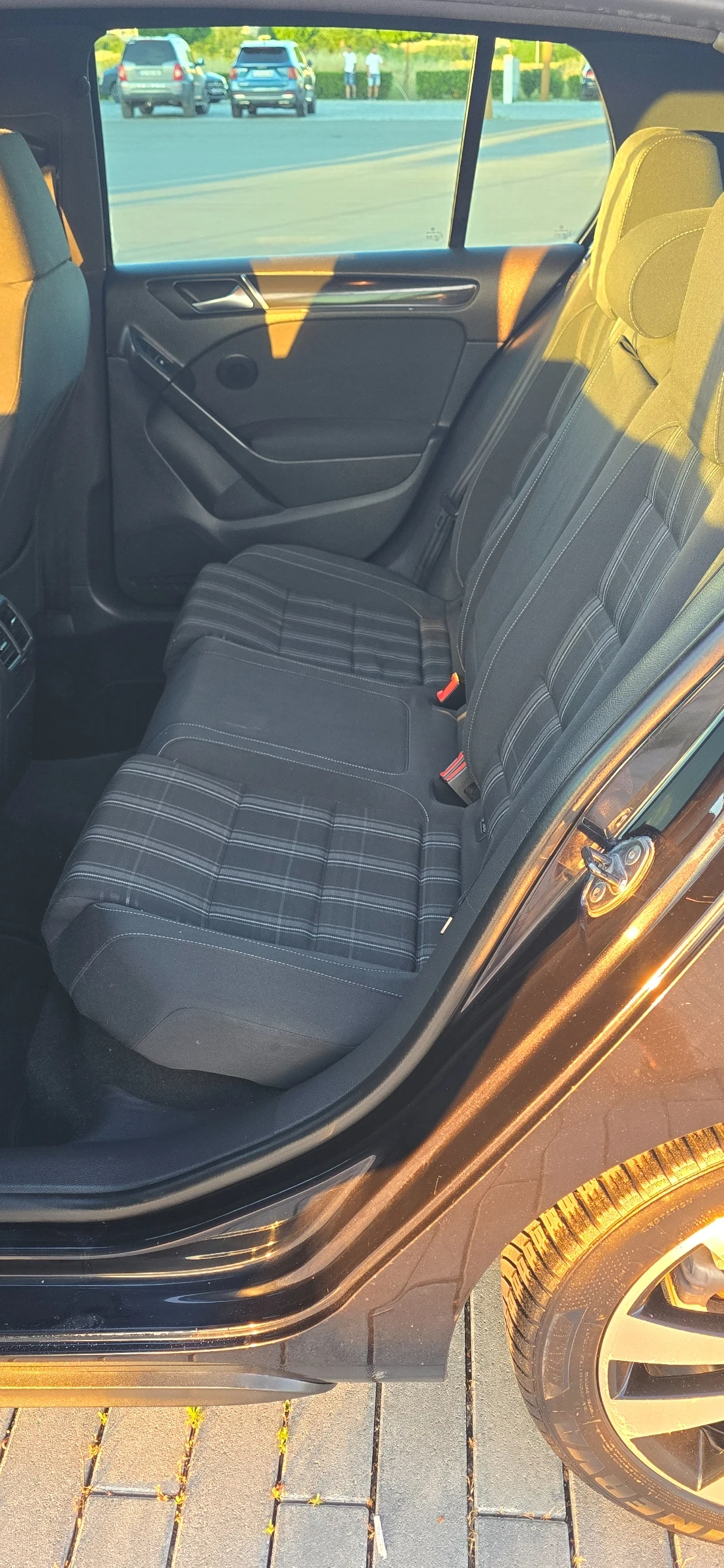 VW Golf 2.0 GTD автоматик, снимка 12 - Автомобили и джипове - 54974815