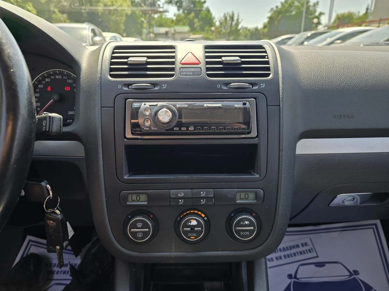VW Golf 1.9TDI 105к.с Топ състояние , снимка 16 - Автомобили и джипове - 55091647