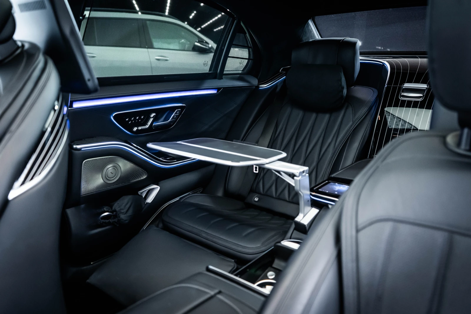 Mercedes-Benz S 63 AMG E Performance L* Headup* Carbon* Ceramic* NightP* , снимка 15 - Автомобили и джипове - 55103597