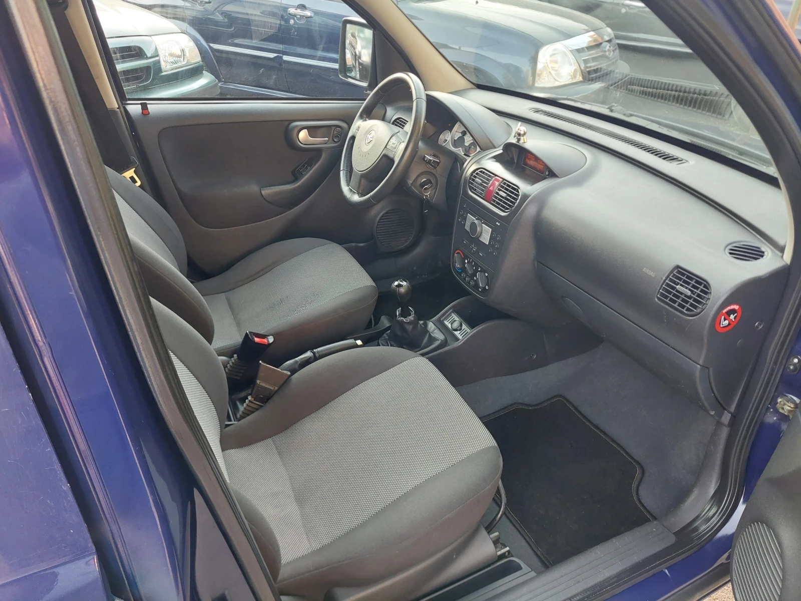 Opel Combo 5- МЕСТЕН, снимка 10 - Автомобили и джипове - 55679665