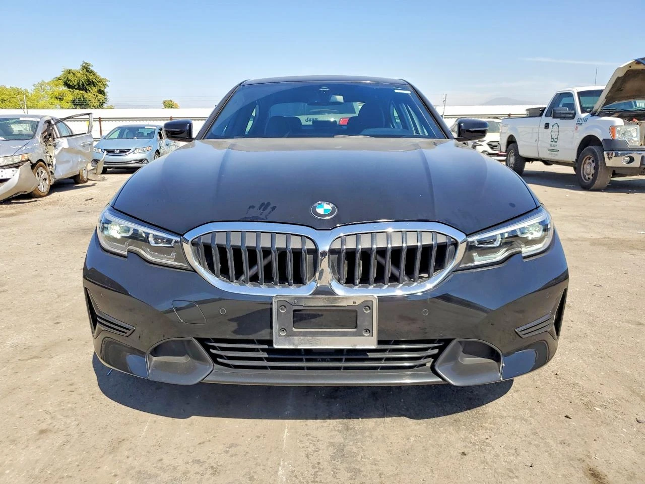 BMW 330 2.0l I, снимка 5 - Автомобили и джипове - 55982859
