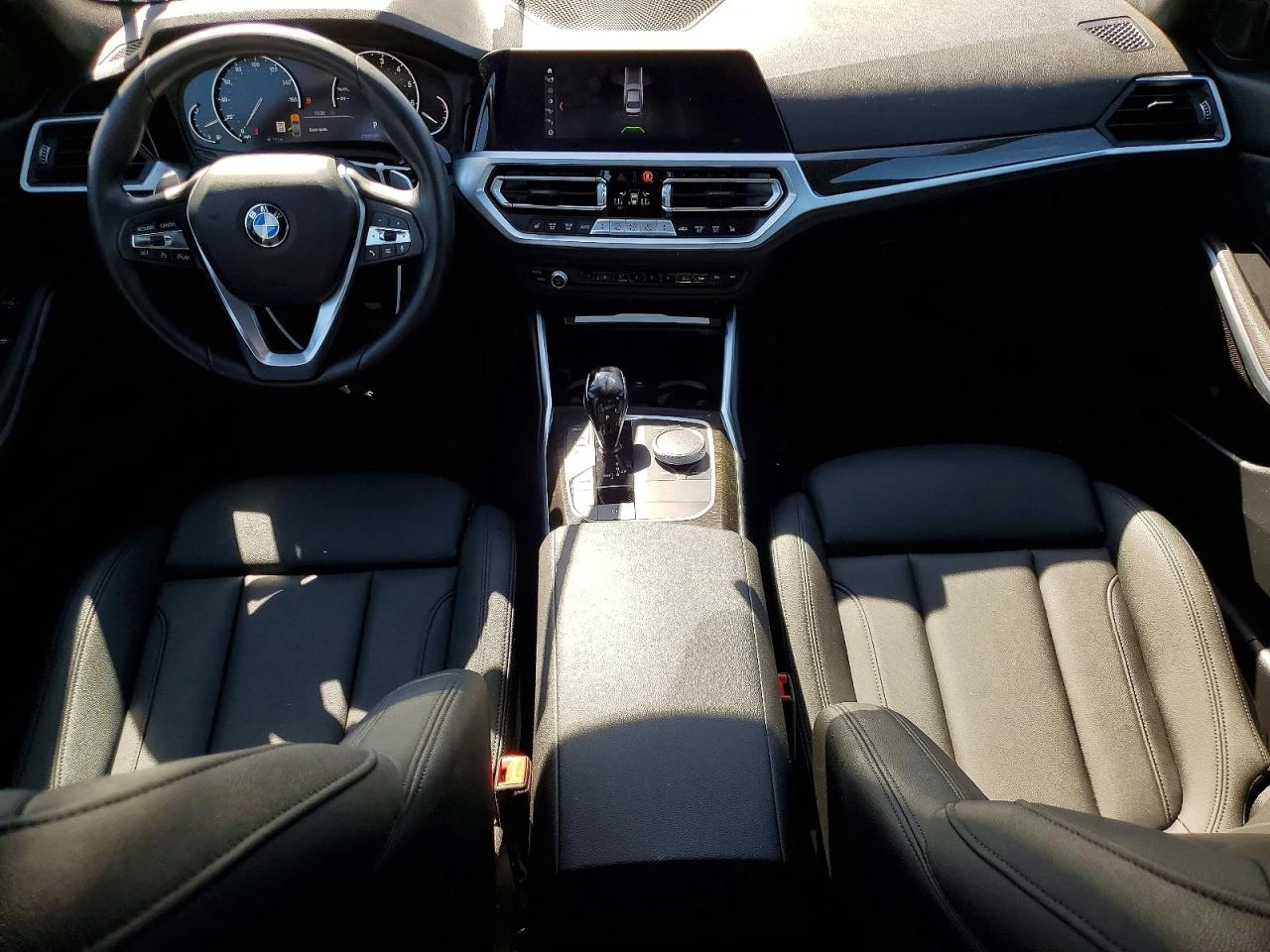 BMW 330 2.0l I, снимка 8 - Автомобили и джипове - 55982859