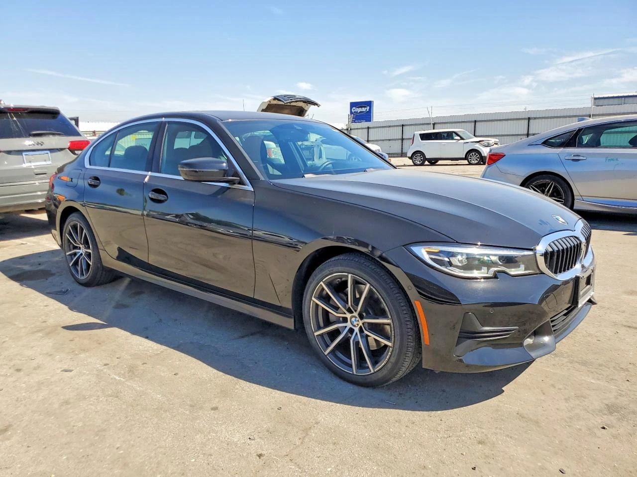 BMW 330 2.0l I, снимка 4 - Автомобили и джипове - 55982859