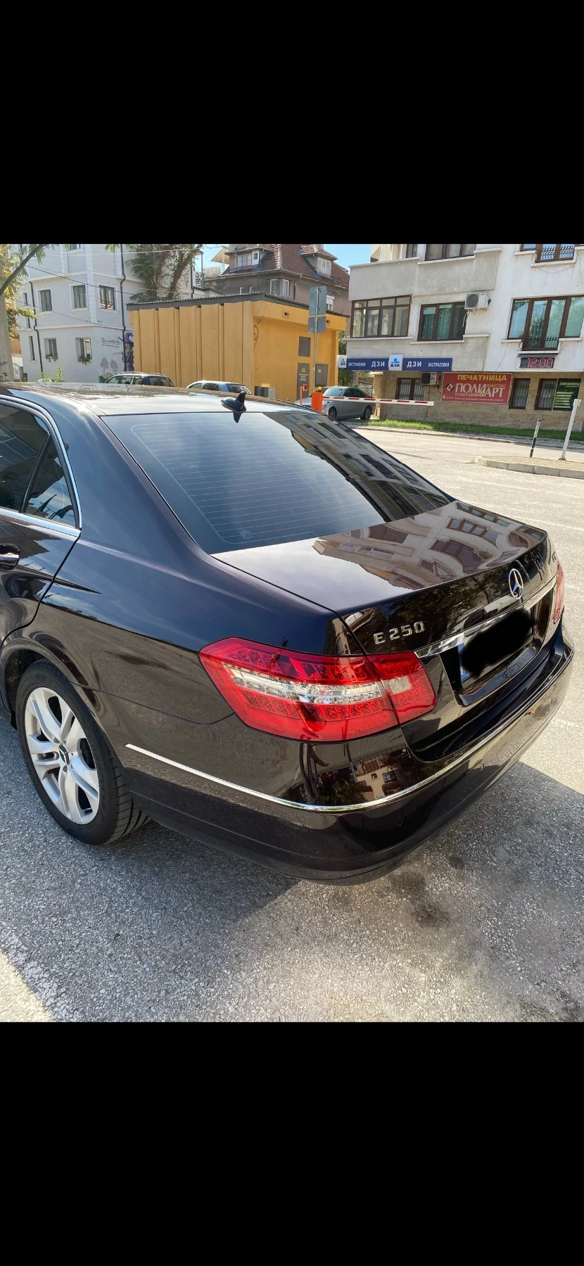 Mercedes-Benz E 250, снимка 3 - Автомобили и джипове - 56265489
