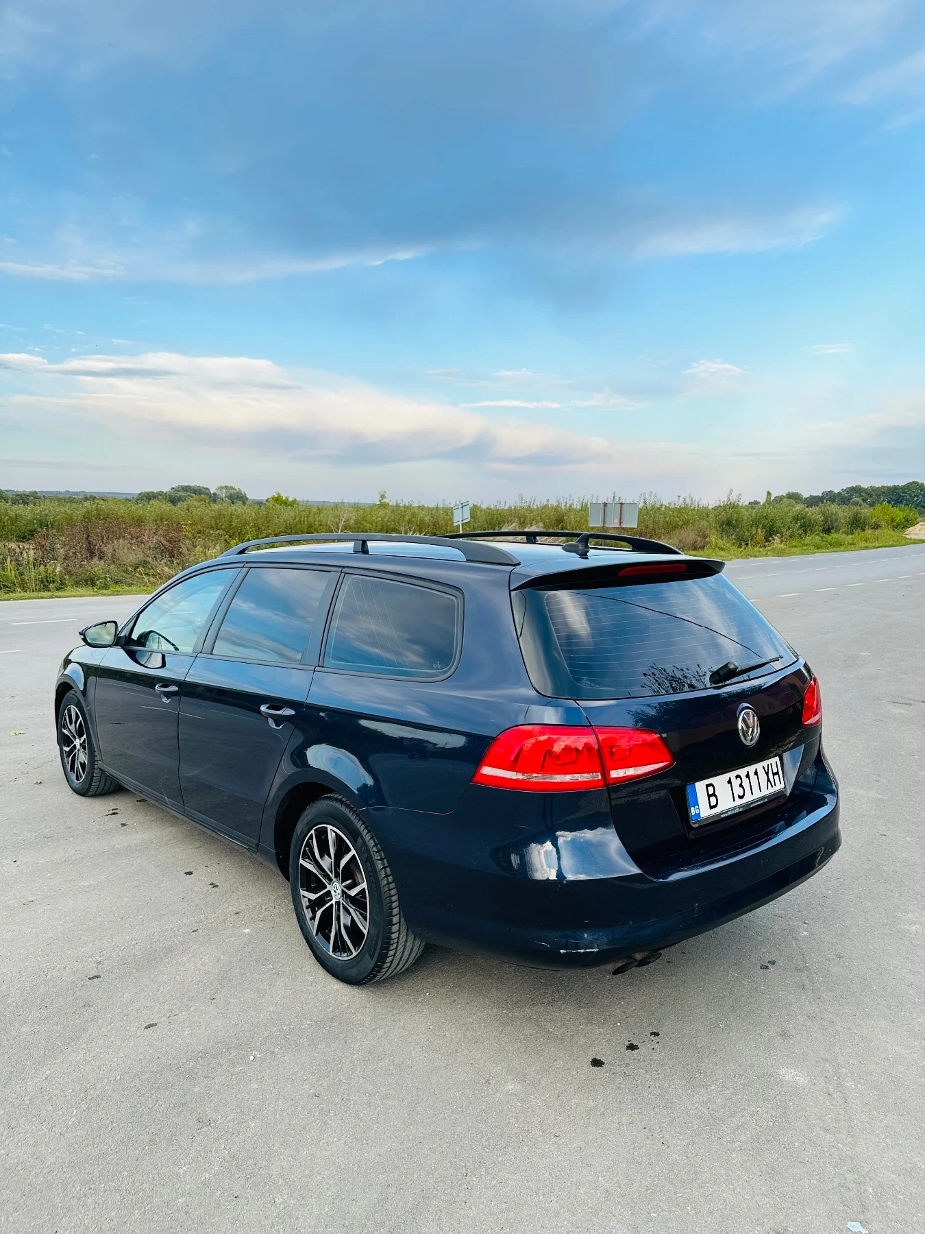 VW Passat 2.0TDI DSG, снимка 5 - Автомобили и джипове - 56393707