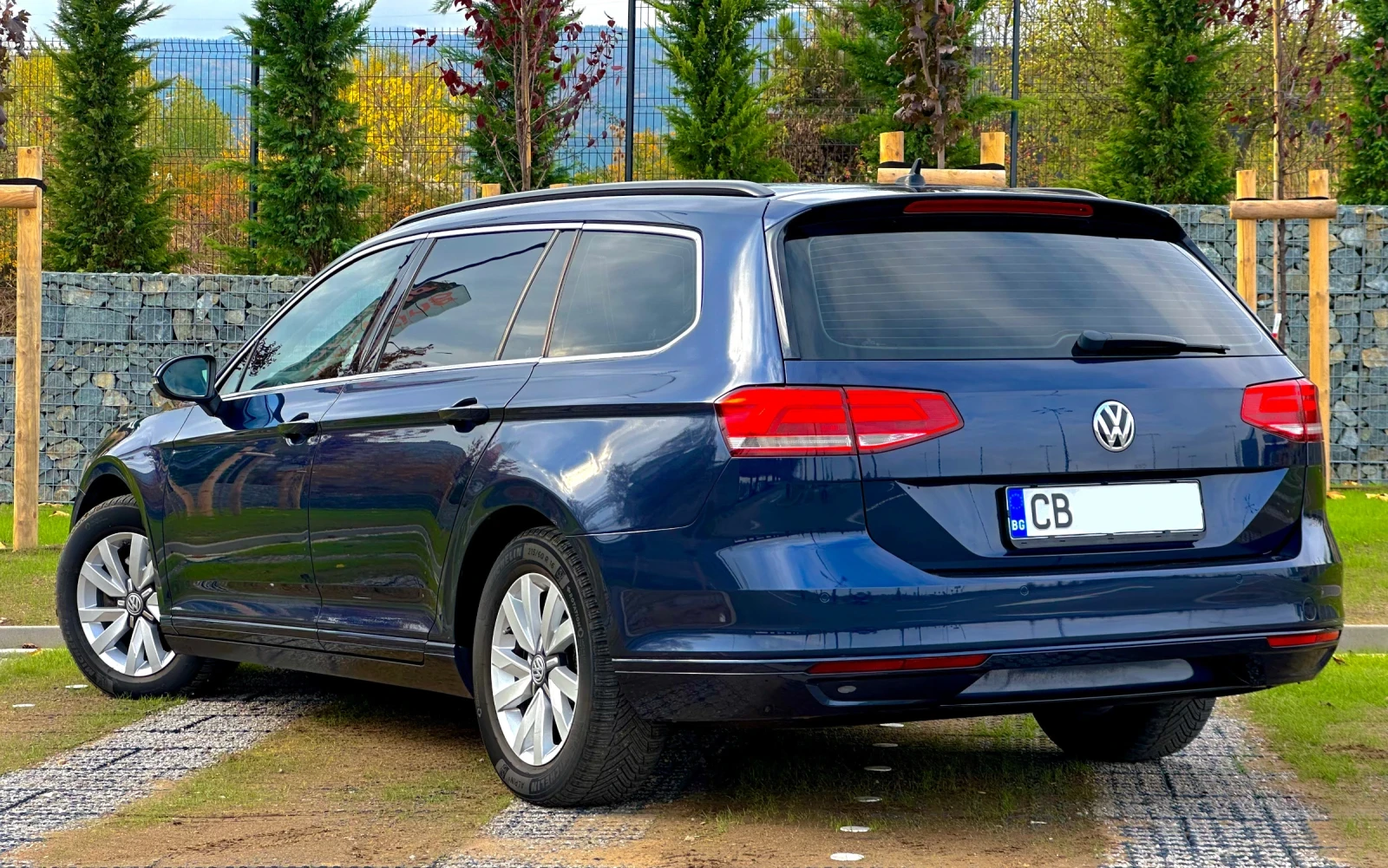 VW Passat Variant / (B8) / 2.0 TDI (150 Hp) / DSG, снимка 6 - Автомобили и джипове - 56531184