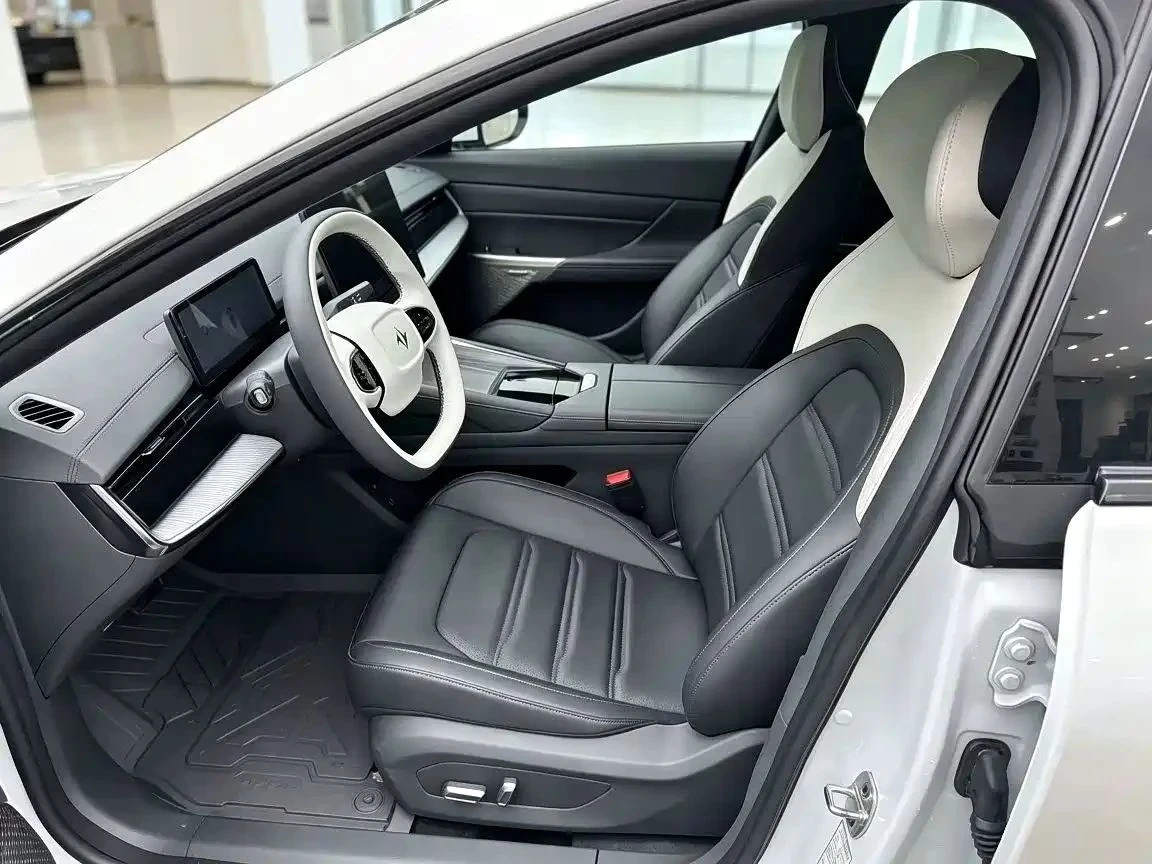 DONGFENG S7, снимка 8 - Автомобили и джипове - 56690066