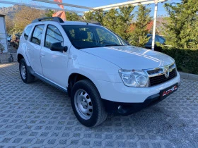 Dacia Duster 1.6i-105кс= ГАЗ= КЛИМАТИК= 177хил.км= ТОП СЪСТОЯНИ, снимка 2