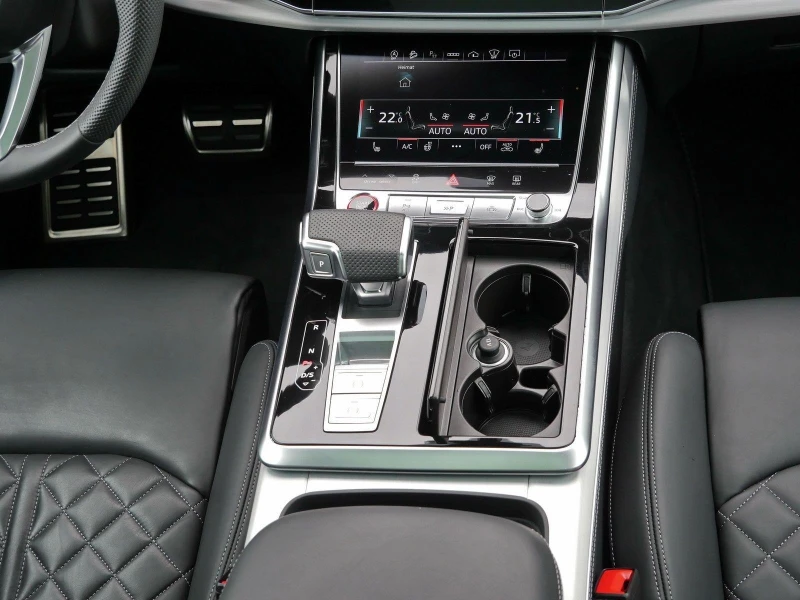Audi SQ7 TFSI/FACELIFT/S-SEATS/B&O/PANO/HEAD UP/360/7МЕСТЕН, снимка 10 - Автомобили и джипове - 52304031