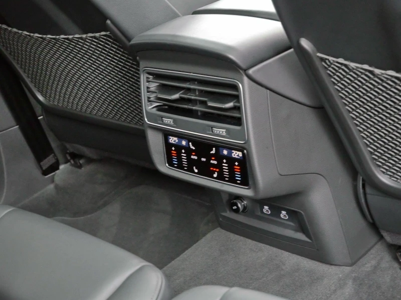 Audi SQ7 TFSI/FACELIFT/S-SEATS/B&O/PANO/HEAD UP/360/7МЕСТЕН, снимка 15 - Автомобили и джипове - 52304031
