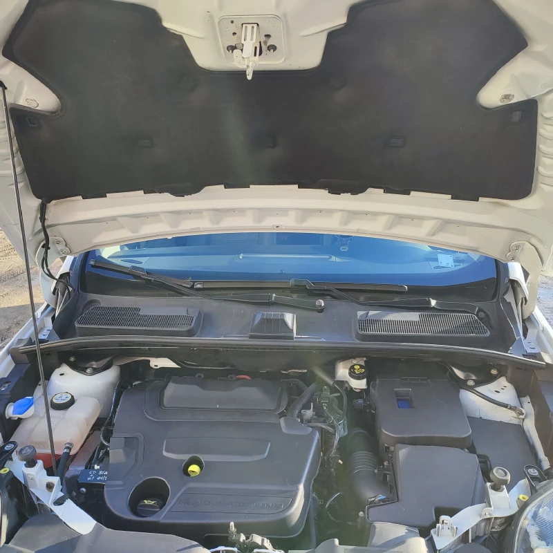 Ford Kuga 4х4, снимка 16 - Автомобили и джипове - 52515291