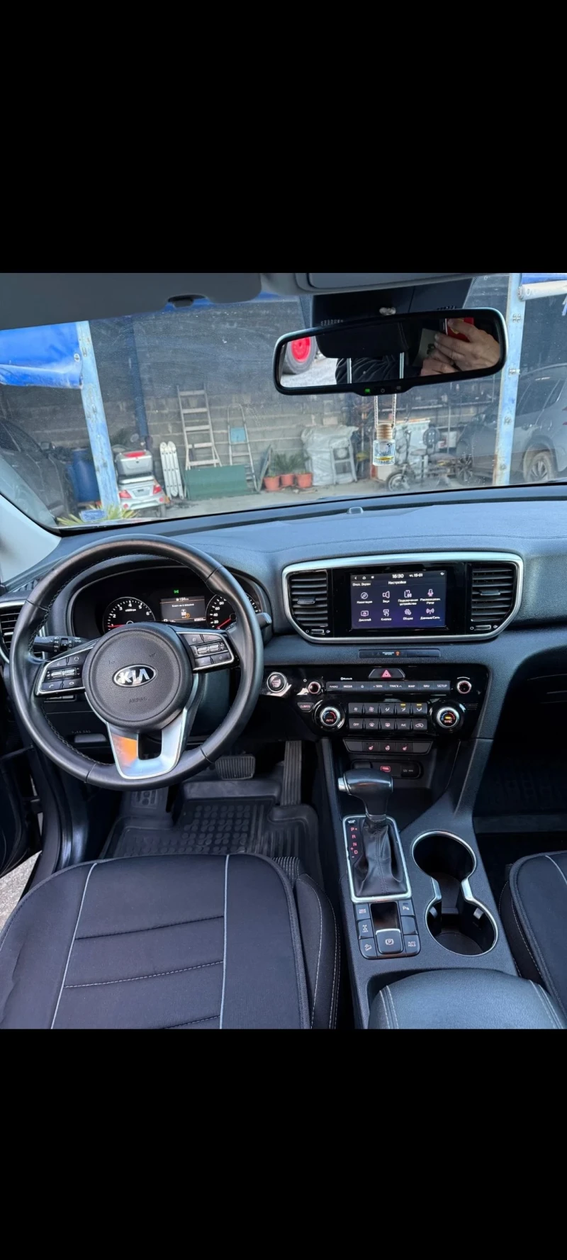 Kia Sportage, снимка 8 - Автомобили и джипове - 53299312