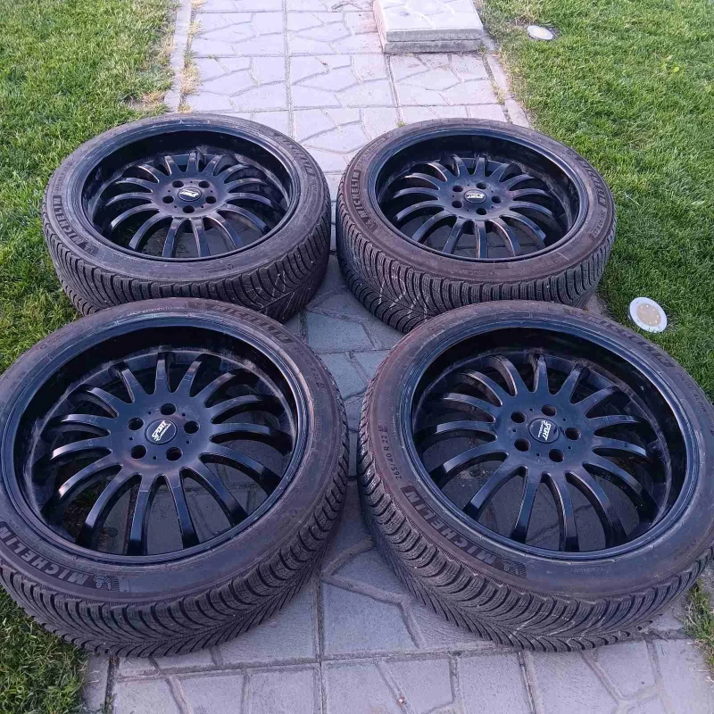 Land Rover Range Rover Velar D240 R-Dynamic - 54900 лв. - 76397986 | Car24.bg