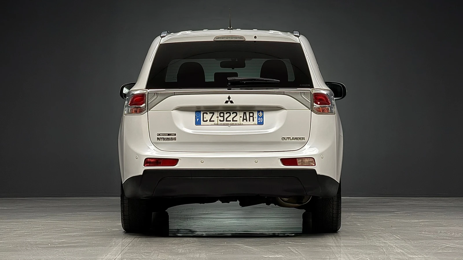 Mitsubishi Outlander 2.2 DI-D ClearTec 150к.с. 4x4 - изображение 2