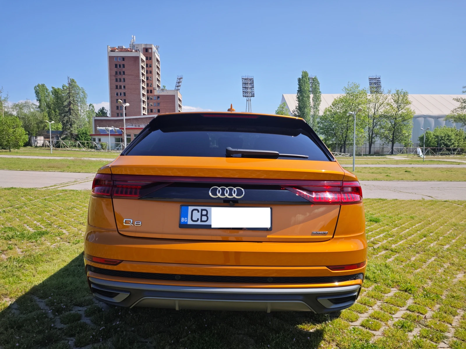 Audi Q8 S Line 50 TDI - изображение 4
