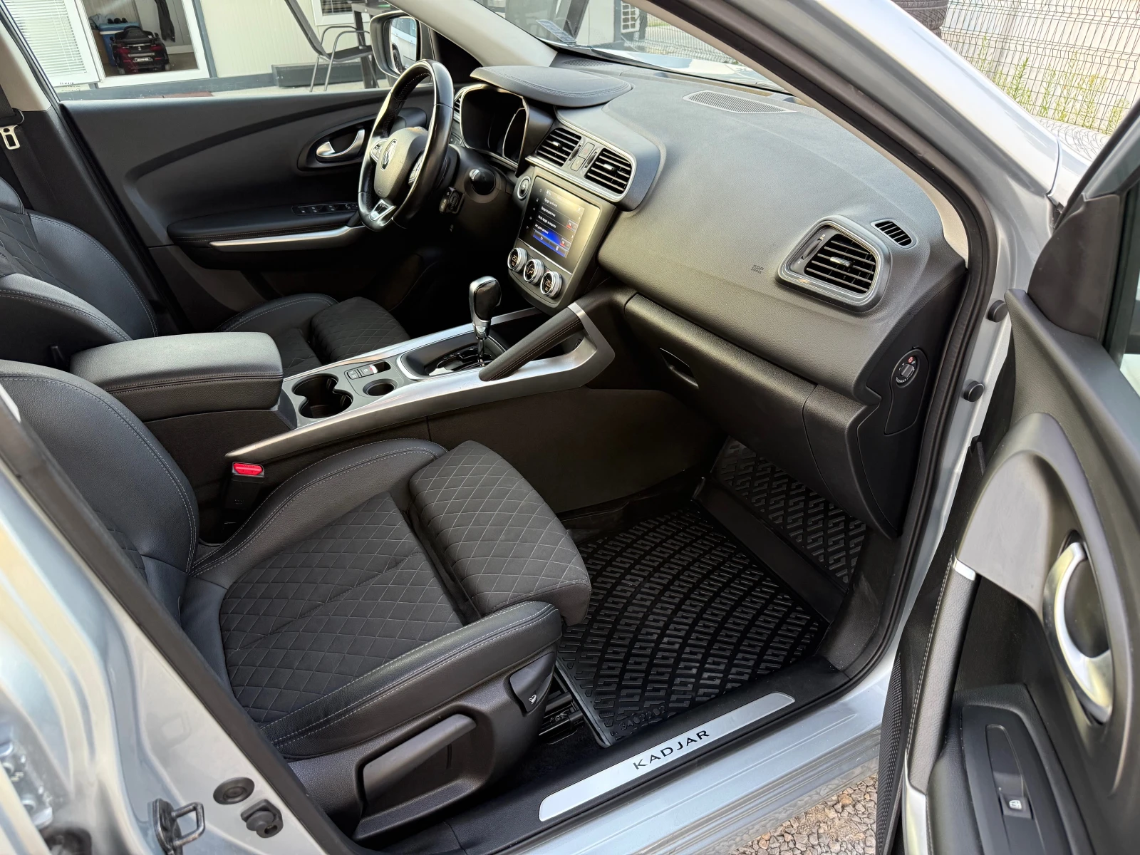Renault Kadjar 1.3Tce 140к.с. AUTOMATIC FULL - изображение 7