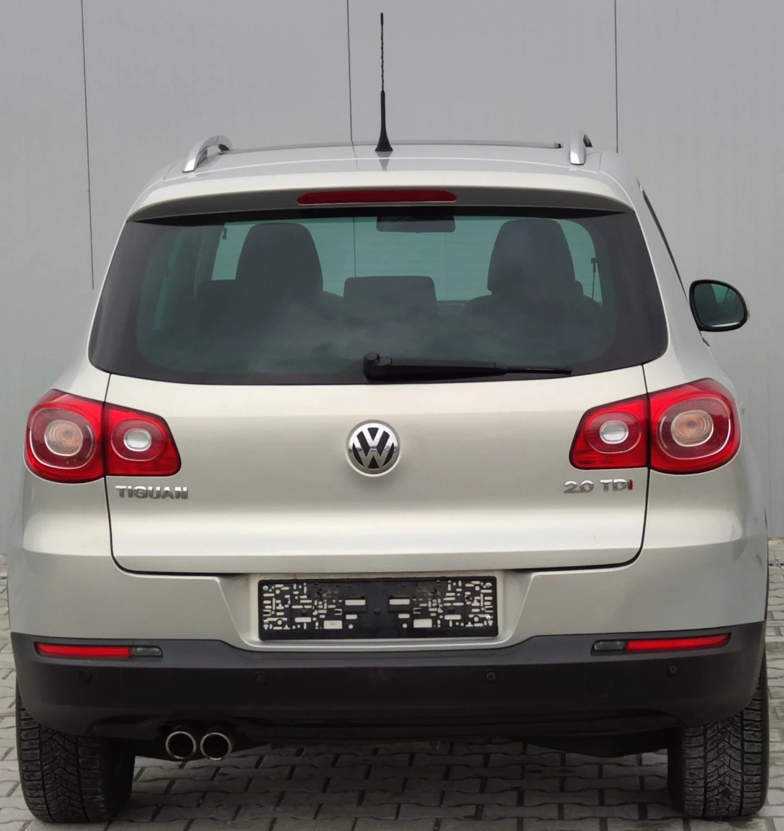 VW Tiguan 2.0TDI* 170к с* 4-MOTION*  - изображение 4