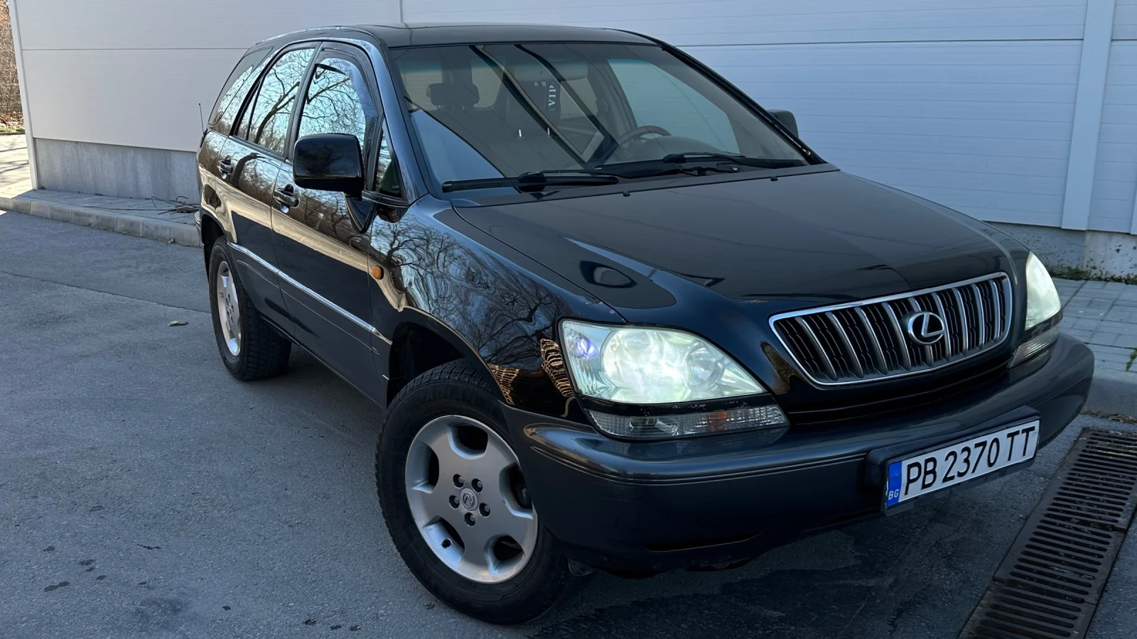 Lexus RX 300 3.0 201 hp