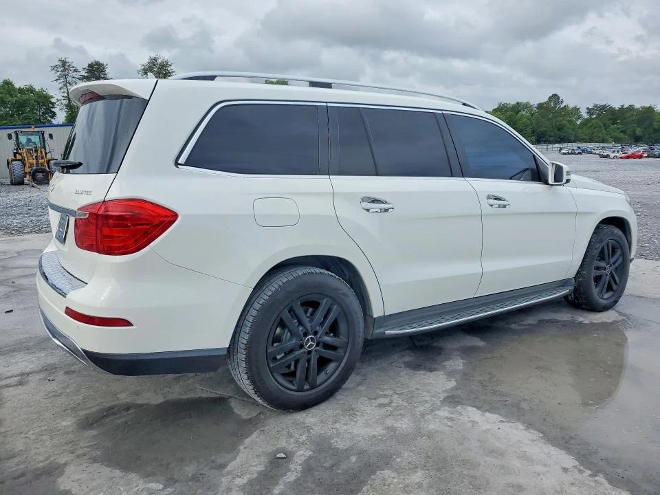 Mercedes-Benz GL, снимка 3 - Автомобили и джипове - 54703167