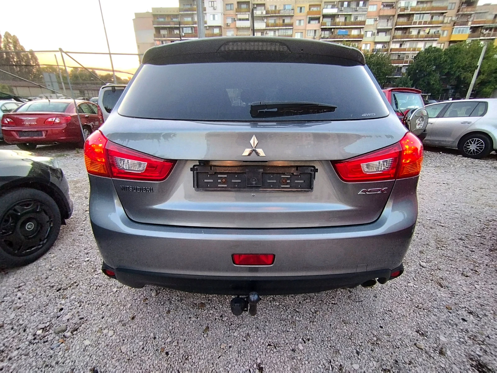 Mitsubishi ASX 2.2/ауто/Швейцария , снимка 4 - Автомобили и джипове - 55254157