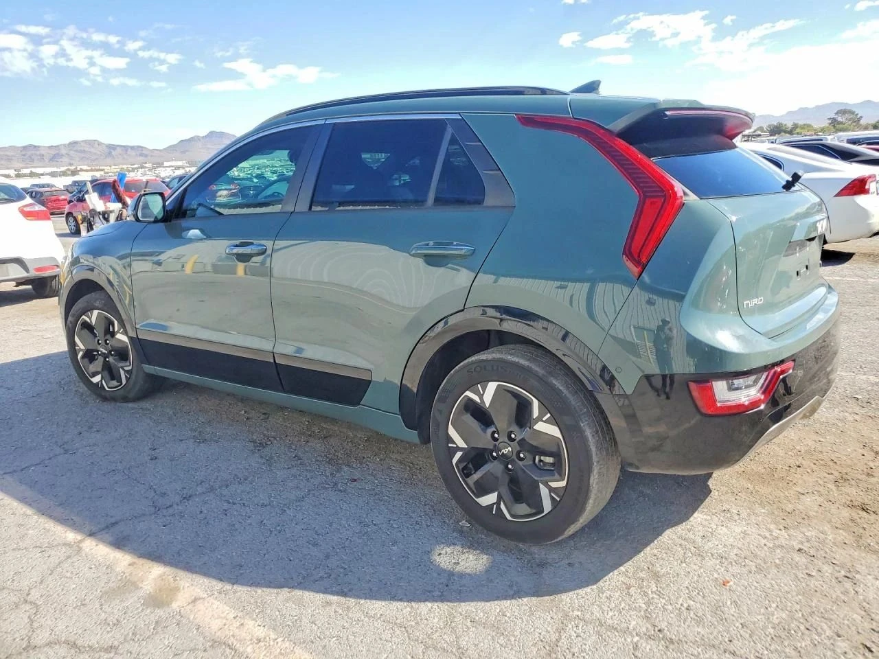 Kia Niro, снимка 6 - Автомобили и джипове - 56684944