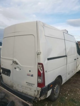 Renault Master 2.3 dci, снимка 2