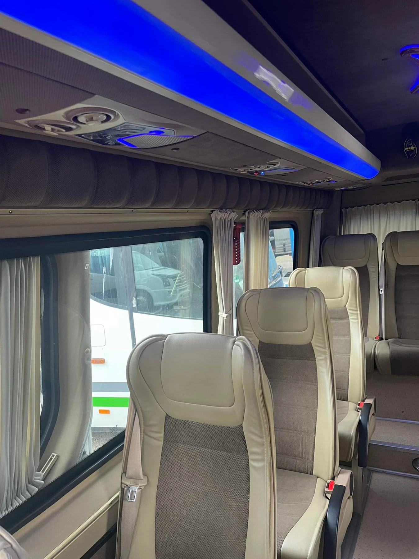Mercedes-Benz Sprinter 515 22 места - изображение 4