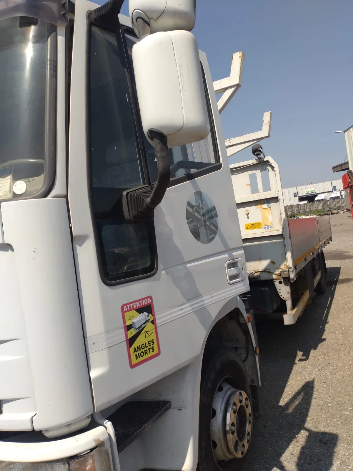 Iveco Eurocargo 12E23/ климати / Италия/, снимка 2 - Камиони - 54348004