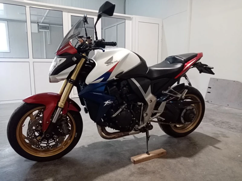 Honda Cb 1000R Tricolore Top! , снимка 4 - Мотоциклети и мототехника - 53293641