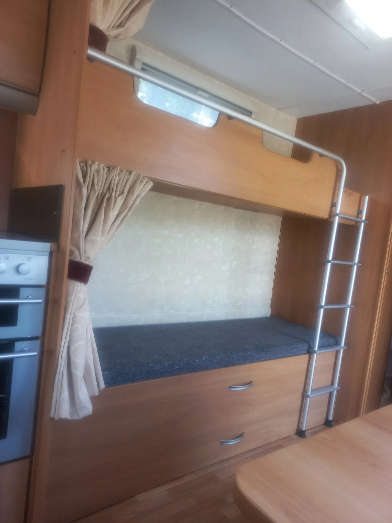 Каравана Swift Lifestyle, снимка 5 - Каравани и кемпери - 56347283