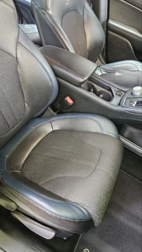 Chrysler 200, снимка 16