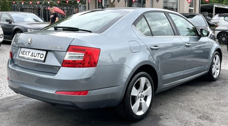 Skoda Octavia 2.0TDI 150HP DSG NAVI , снимка 5 - Автомобили и джипове - 46445343